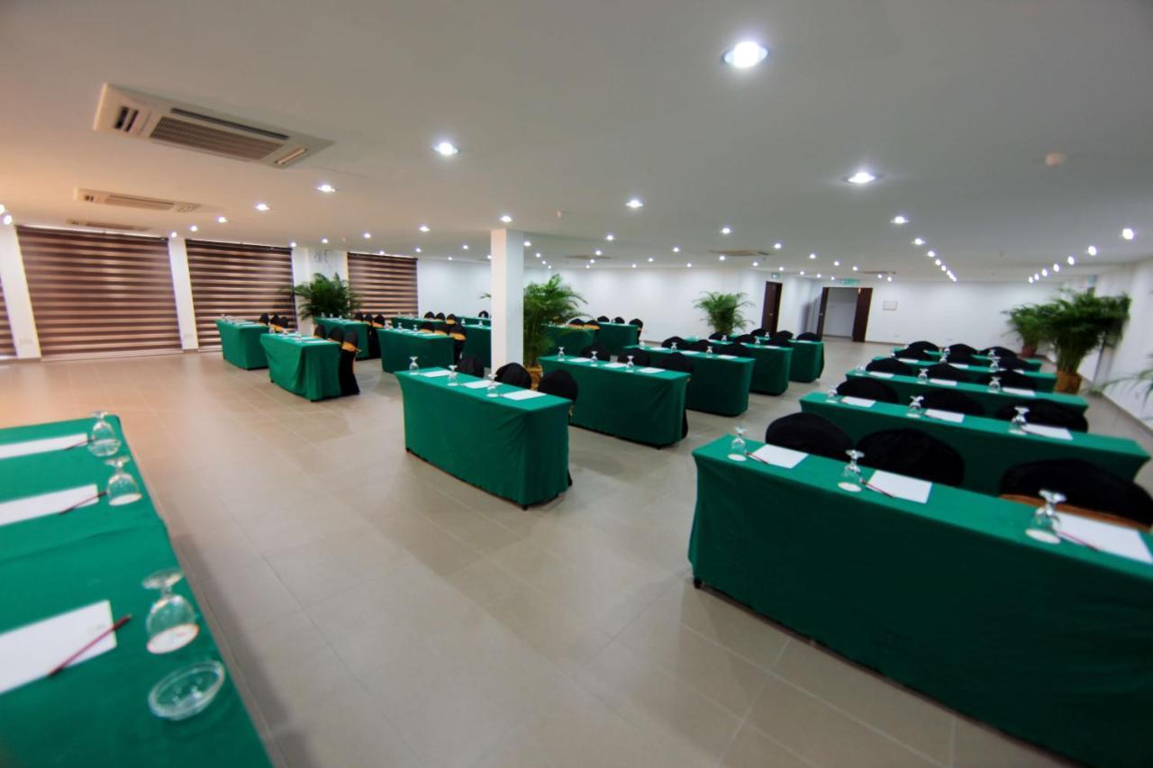 Lotus Desaru Beach Resort & Spa Bandar Penawar Eksteriør bilde