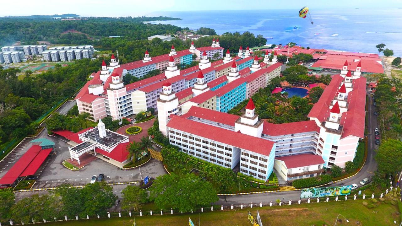 Lotus Desaru Beach Resort & Spa Bandar Penawar Eksteriør bilde