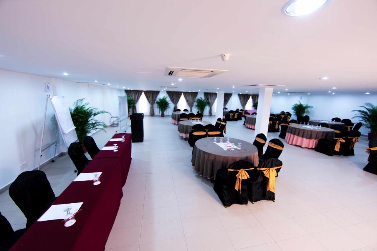 Lotus Desaru Beach Resort & Spa Bandar Penawar Eksteriør bilde